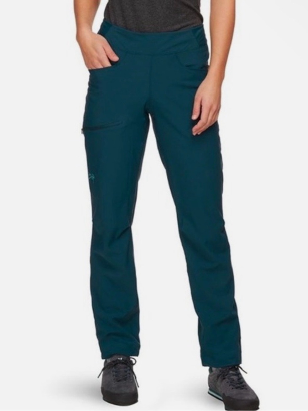 Arc'teryx Women's Green Outdoor Pants Size 0